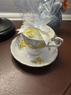 Yellow Rose Teacup Candle in Floral China Cup